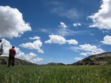 前を向いて背筋を伸ばして