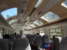 前を向いて背筋を伸ばして