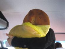 前を向いて背筋を伸ばして