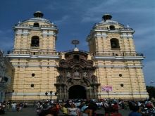 $前を向いて背筋を伸ばして