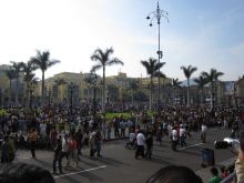 $前を向いて背筋を伸ばして